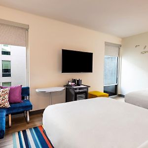 Queen Room Two Queen Beds Hearing Accessible